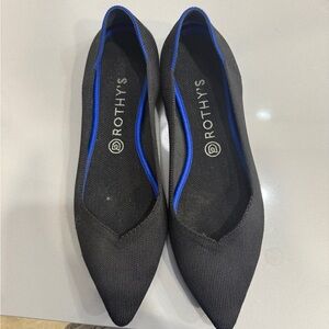Rothy's Chic Black and Blue Flats